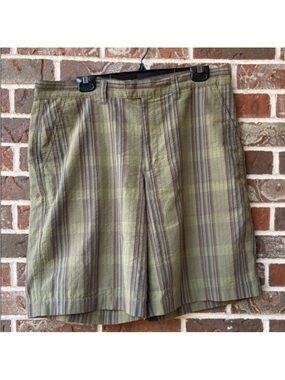 Patagonia Olive and Brown Striped Flat-Front Shorts